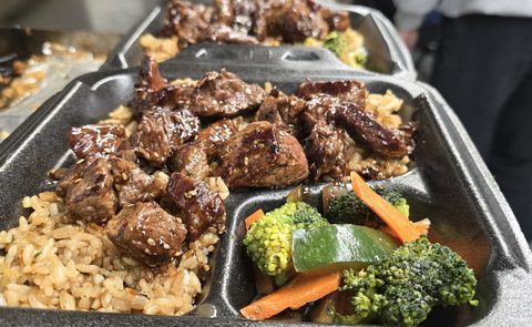 Private hibachi catering in Kitchener–Waterloo, ON
